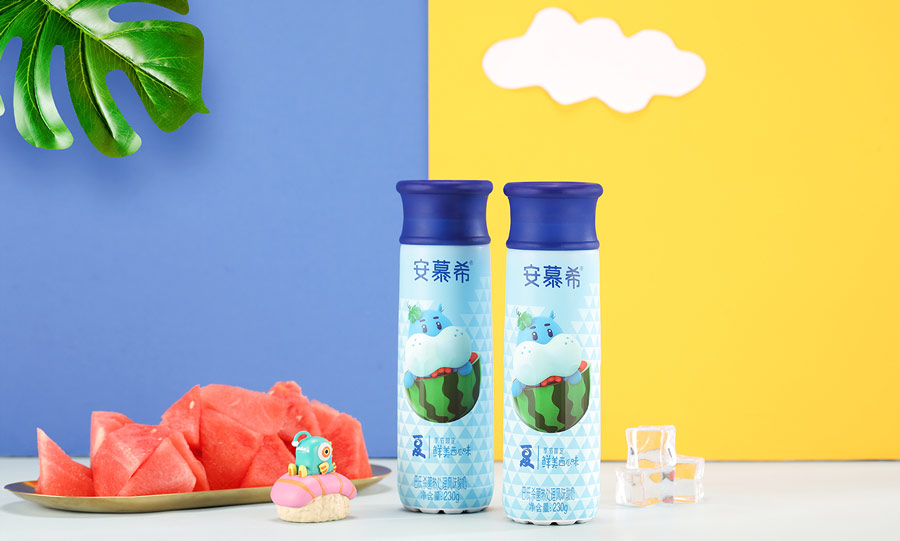 深圳专业影像服务，为安幕希风味酸奶等产品提供高品质商业摄影及电商产品拍摄，助力品牌提升视觉影响力。