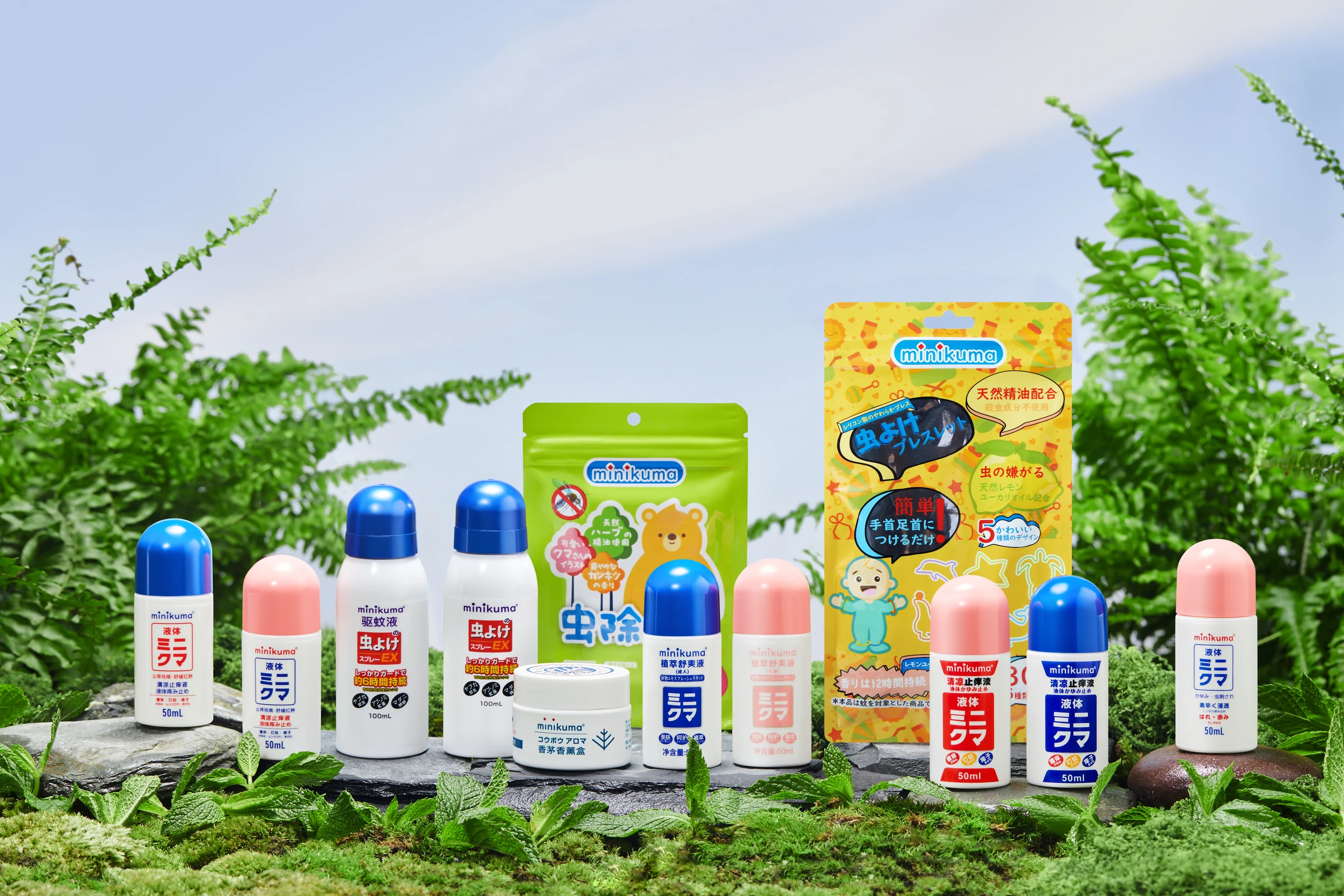 驱蚊用品包装与植物场景摄影